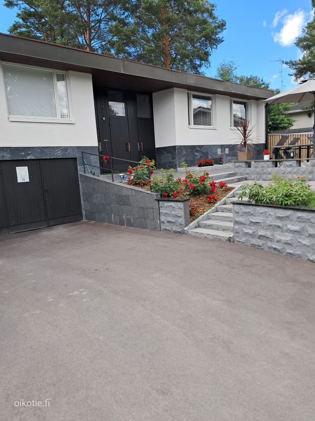 Casa, 236 m², terreny 814 m²
