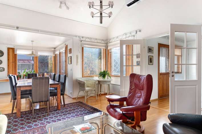 Huvila, 4h, k, s,, 106 m², Olari, Espoo