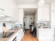 Pasilan liikenneyhteydet ovat vertaansa vailla ja juna-asemalle on lyhyt matka.