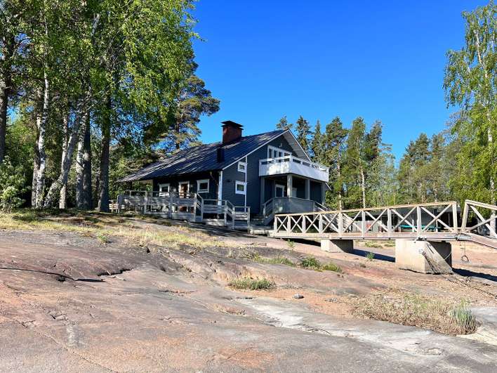 Loma-asunto, Et, oh, k, 2x pukuh, sauna/ suihkutila. Ullakolla 3-4 makuutilaa. Puuhuone. Iso grillikatos+ wc:t., 115 m², Hankkila, Eurajoki