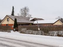 Finnepäkintien puoleinen asunto