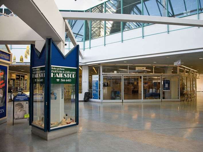 Liiketila, 490 m², Myyrmäki, Vantaa