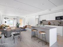 Ylellinen koti isolla lasitetulla terassila! 