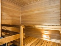 Sauna.