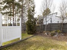 Takapihalta avautuu näkymät näsijärvelle 