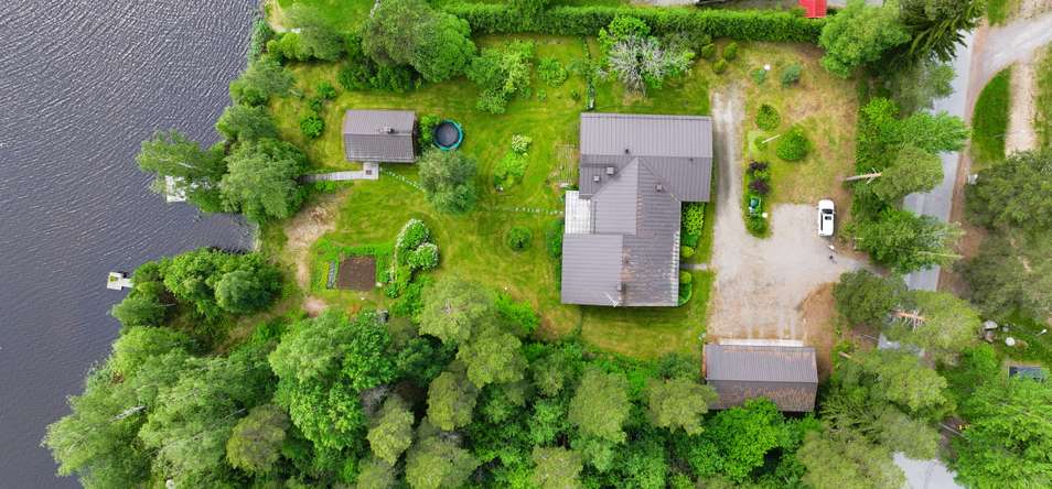 Omakotitalo, Oh, k, rt, 4mh, 2xwc, kph, khh, s, vh, et, teknt, AT, toimistoh, var, ter, 203/269 m², Pertunmaa – pohled 4