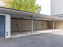 Mahdollisuus ostaa myös autokatospaikka