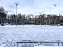 Vesalan liikuntapuisto sijaitsee lähellä ja alueella on hyvät puitteet ulkoiluun.