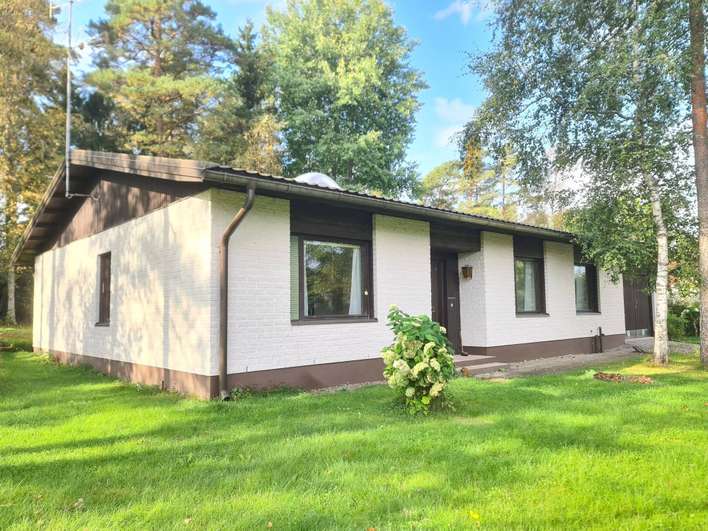 Omakotitalo, 4h+k+takkah.+ph+s+var.+at, 110/140 m², Kylänpää, Laitila