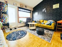 Olohuoneessa korkeutta