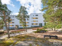 Tervetuloa Aallonkohinaan, Espoon Kivenlahteen, lähelle Rantaraittia!