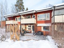 Ulkokuva takapuolelta
