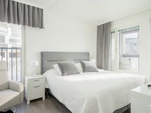 Päämakuuhuone ja vaatehuone