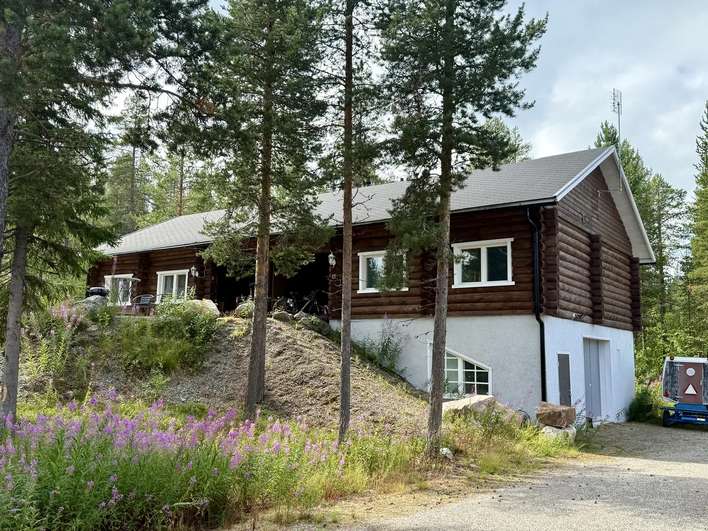 Paritalo, 3h + tupak + s, 74 m², sirkka, Kittilä