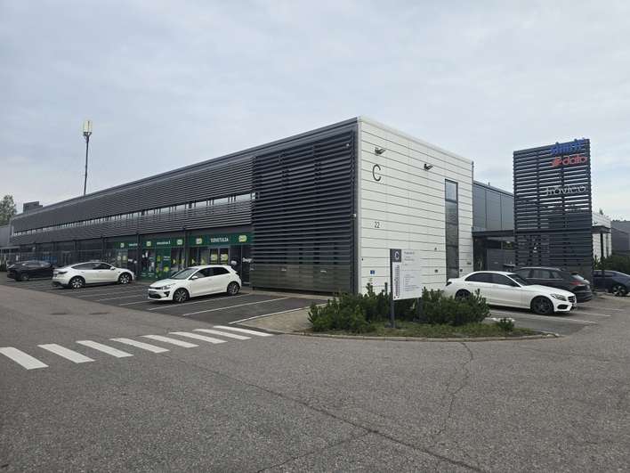 Liiketila, Koivuhaka, Vantaa