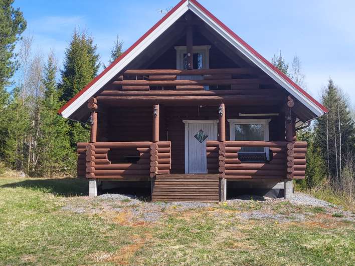 Loma-asunto, tupakeittiö, wc, parvi, parveke, terassi, 39,5 m², Pomarkku