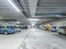 Parkkihalli