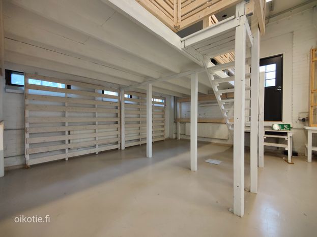Business premises image