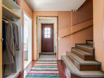 Rappuset yläkertaan