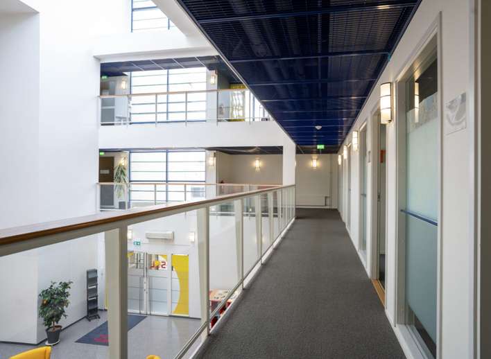 Liiketila, 330/380 m², Satama – pohled 3