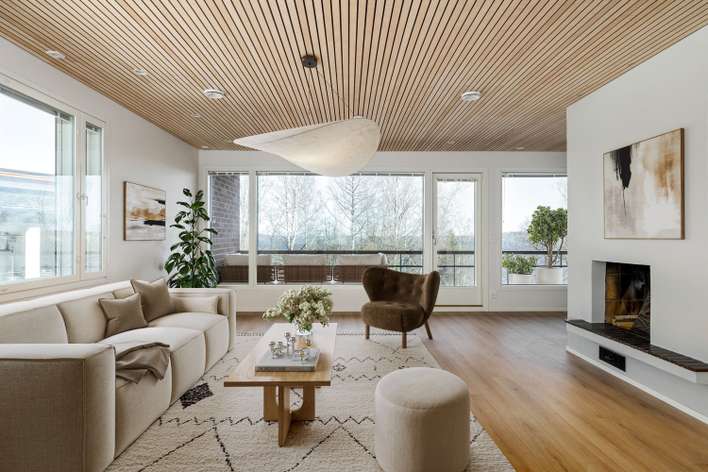 Omakotitalo, 5h, k, kph, s, khh, vh, wc x 2, autotalli, parveke, terassi, 120/240 m², Jalkaranta