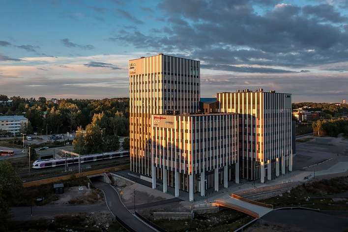 Liiketila, 587 m², Leppävaara – pohled 2