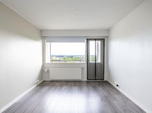 olohuoneesta käynti parvekkeelle