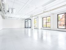 suuri valoisa monikäyttötila