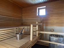 Taloyhtiön saunaosastoa