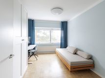 Keskimmäinen makuuhuone