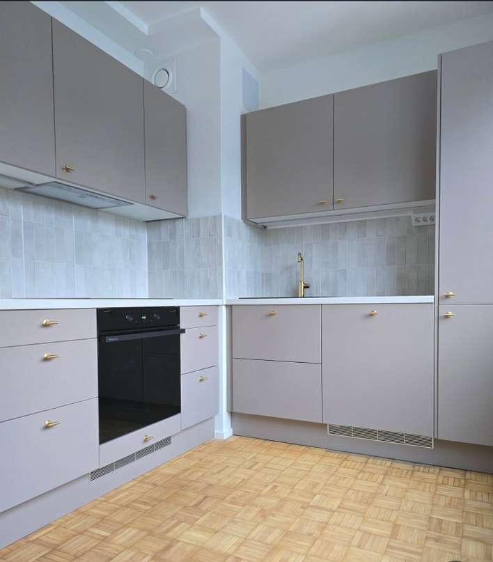 Kerrostalo, 3h + k + parveke/terassi, 75 m², Kontula, Helsinki