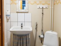 Majoitushuoneen kylpyhuone