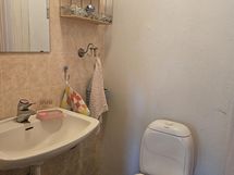 wc keskikerroksessa