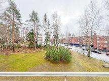 Parveke on etelän suuntaan