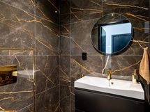 Vastaavasta asunnosta(lisätöitä käytetty)