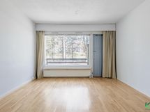 Avara ja valoisa olohuone