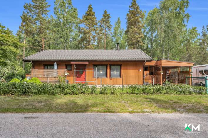 Omakotitalo, 4h, k, kph, s, khh, et, wc, 102,5/134,0 m², Lappohja - Näkymä 2