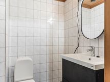 Yläkerran wc