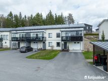 Moderni ja tyylikäs rivitalokoti (2017) arvostetulla alueella Purolassa