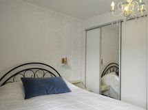 Päämakuuhuoneen kaapistot