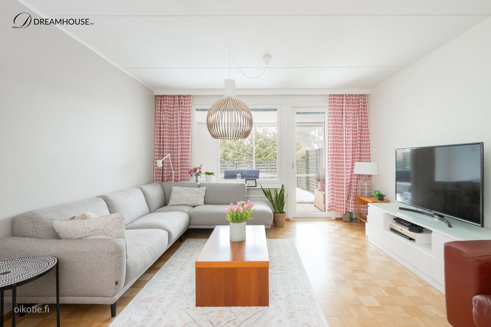 Kaunis koti Näkinkaarella