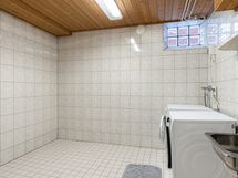 kodinhoitohuone alakerta