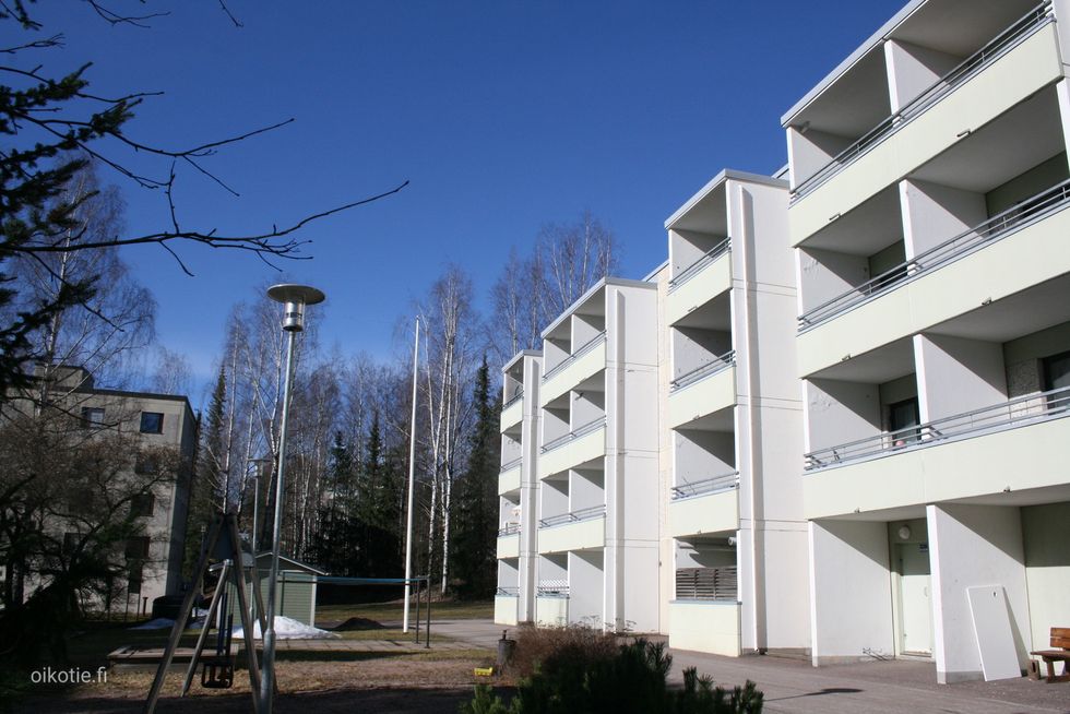 Asunto Oy Lahden Katsastajank. 17
