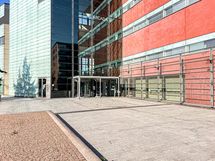 Arcada ammattikorkeakoulu vieressä.