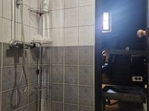 kylpyhuone ja oma sauna