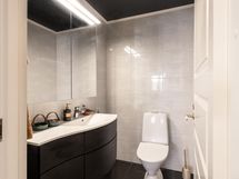 erillinen wc