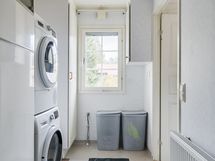 Käytännöllinen kodinhoitohuone