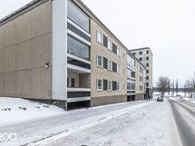 Julkisivua Rauhankadulta