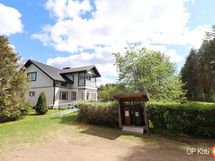 Julkisivu