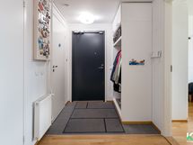 Eteinen